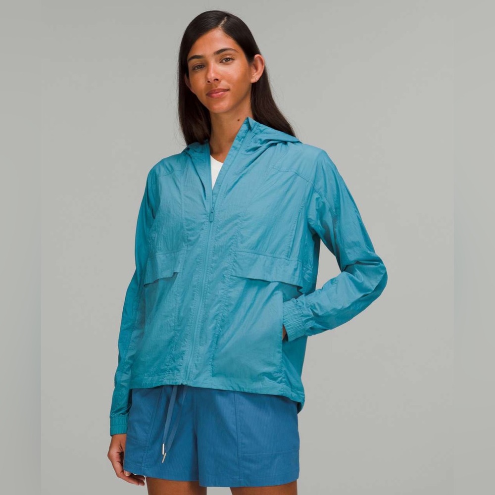 Lululemon Hood Lite Packable Windbreaker Jacket Crest Blue